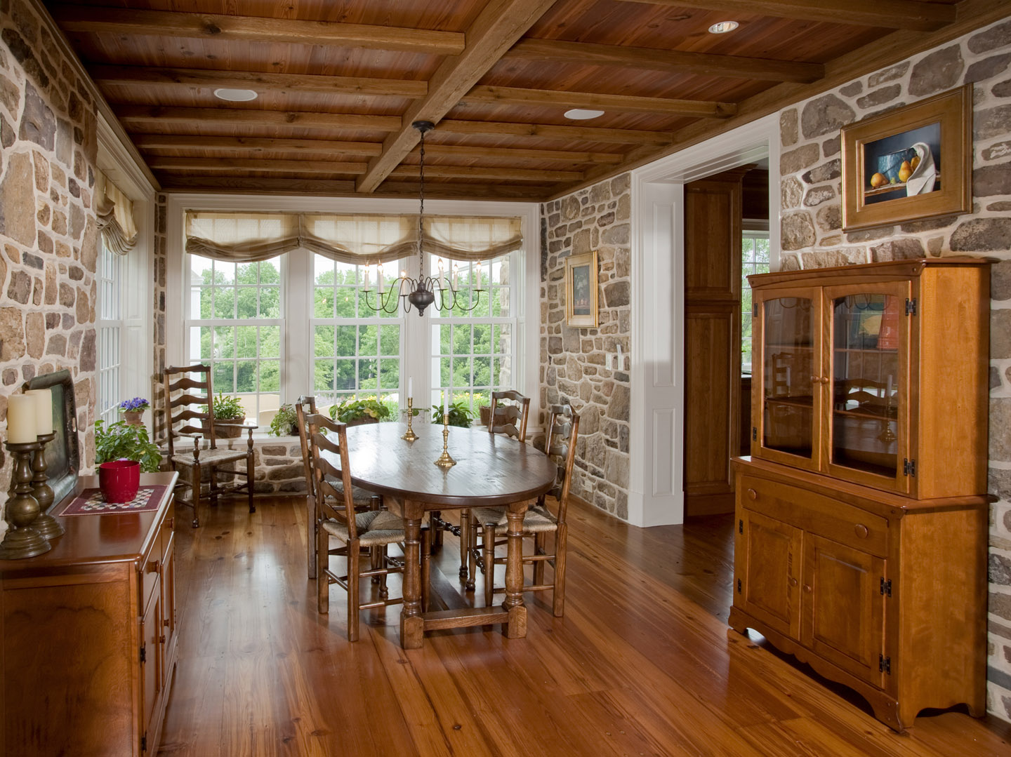 Stone Manor House worthingtonshagencustombuilder